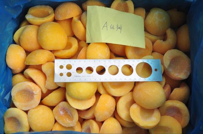 Sinocharm BRC-A Produto de 4 estrelas 1/2 P&ecirc;ssego IQF Meio cortado Meio pre&ccedil;o por atacado 10kg em massa P&ecirc;ssego amarelo congelado para bebida de suco 1